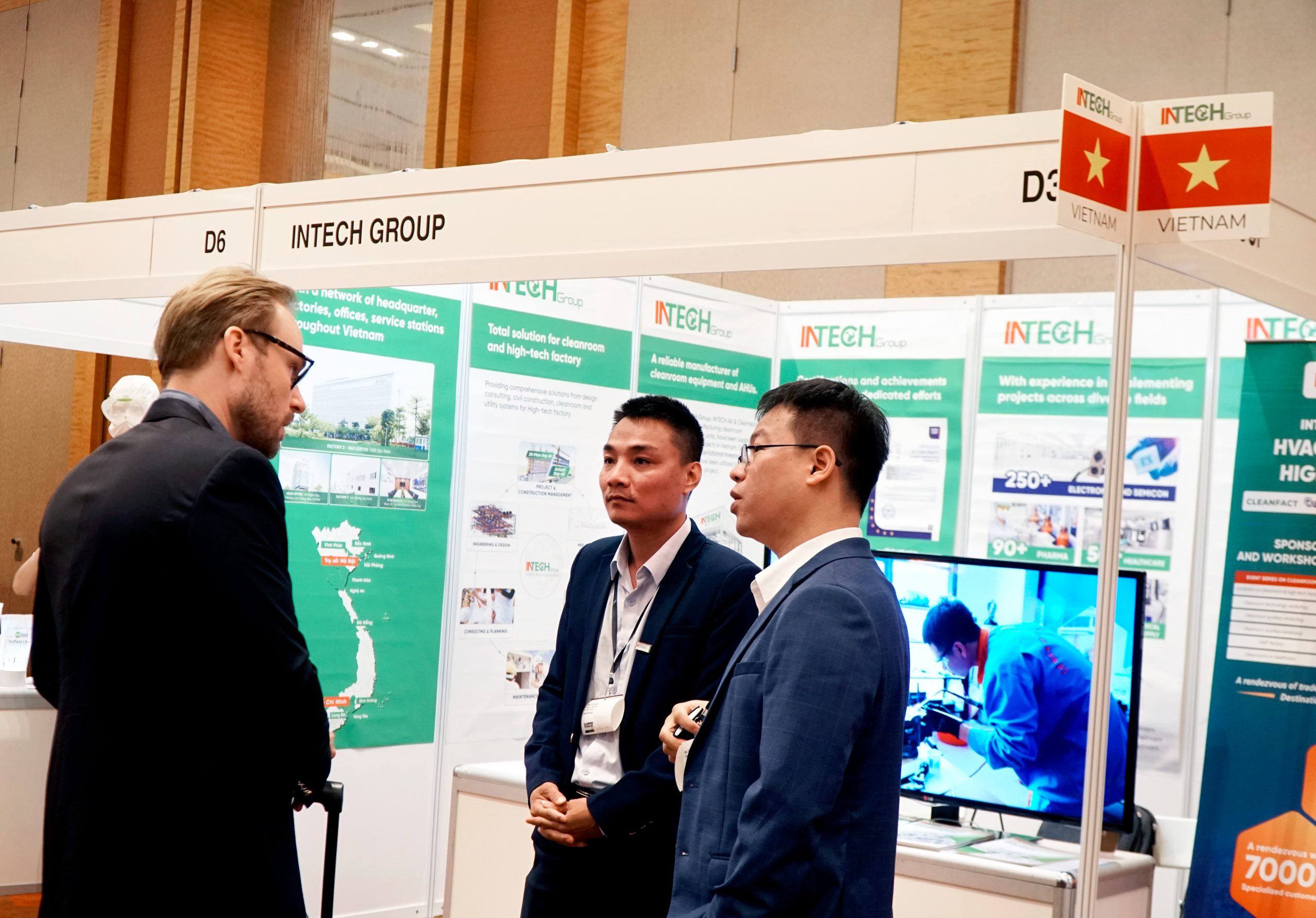 15. booth scaled